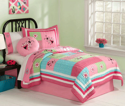 American Kids Bedding Gardners Friend Quilt Set